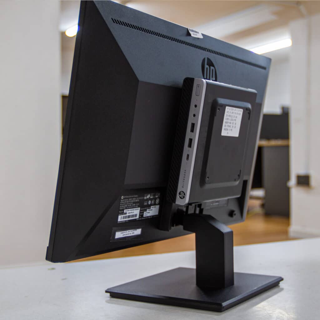 HP ELITEDESK 800 G3 MINI PC CORE I5-7TH GEN 8GB 256GB SSD + HP P224V 24 INCHES IPS MONITOR (All-In-One)